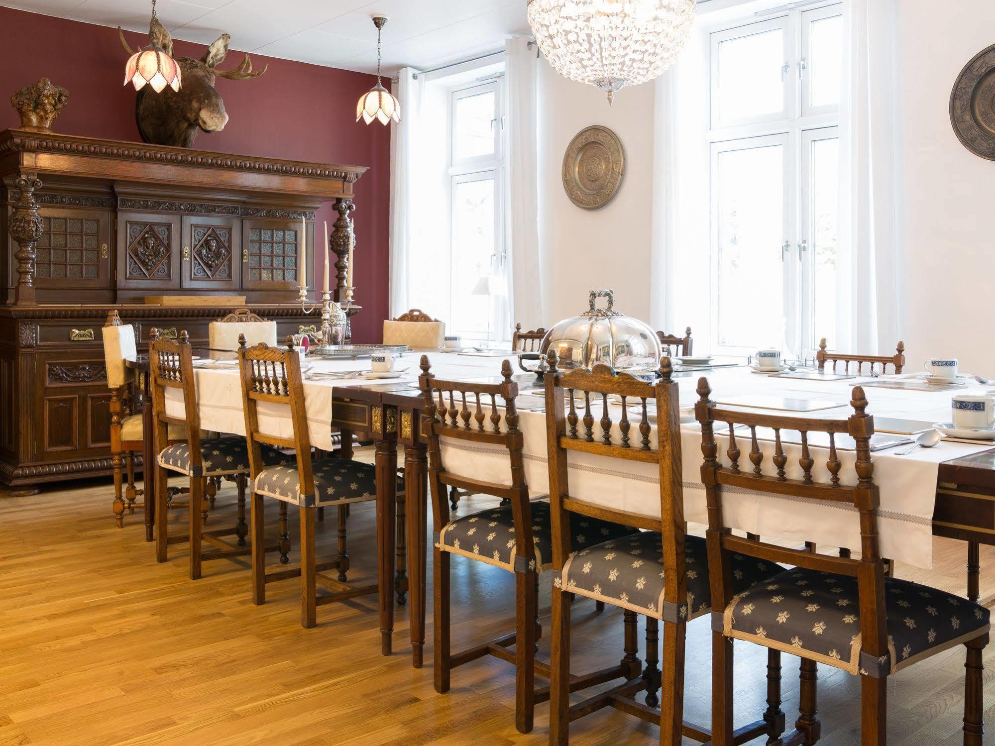 Varmland Hotel Uddeholm Екстериор снимка